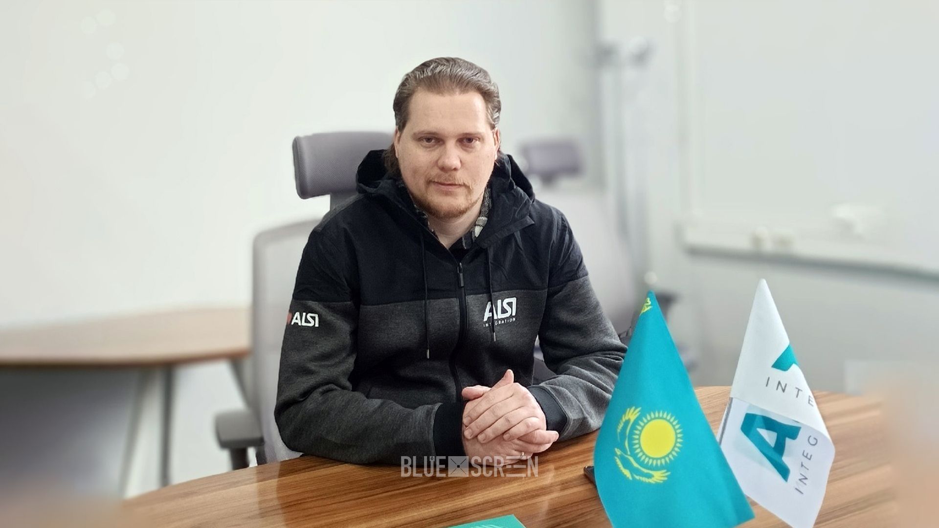  Александр Васильев, project-менеджер отдела развития CRM и интернет-проектов ALSI