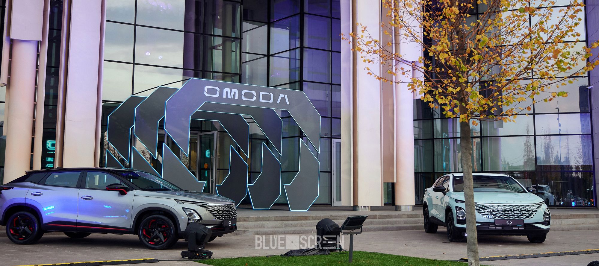 OMODA C5: в Казахстане представлен новый гаджетмобиль