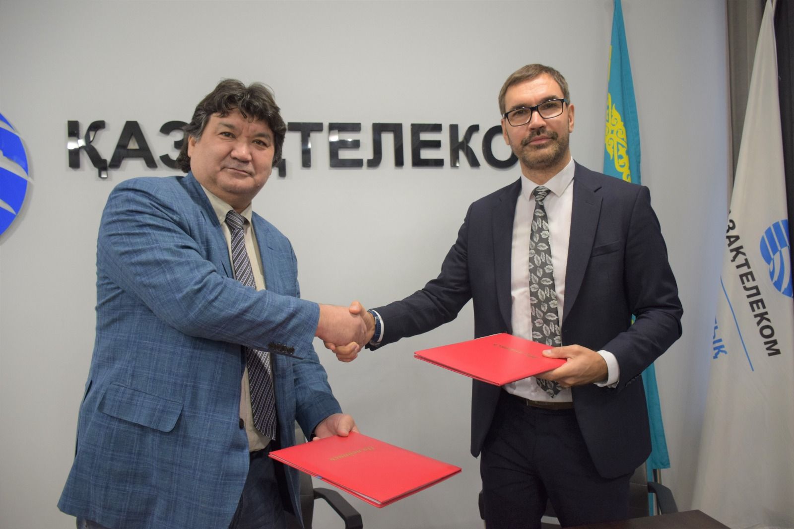 «Казахтелеком» и «Умные города» будут развивать облачные технологии в Казахстане