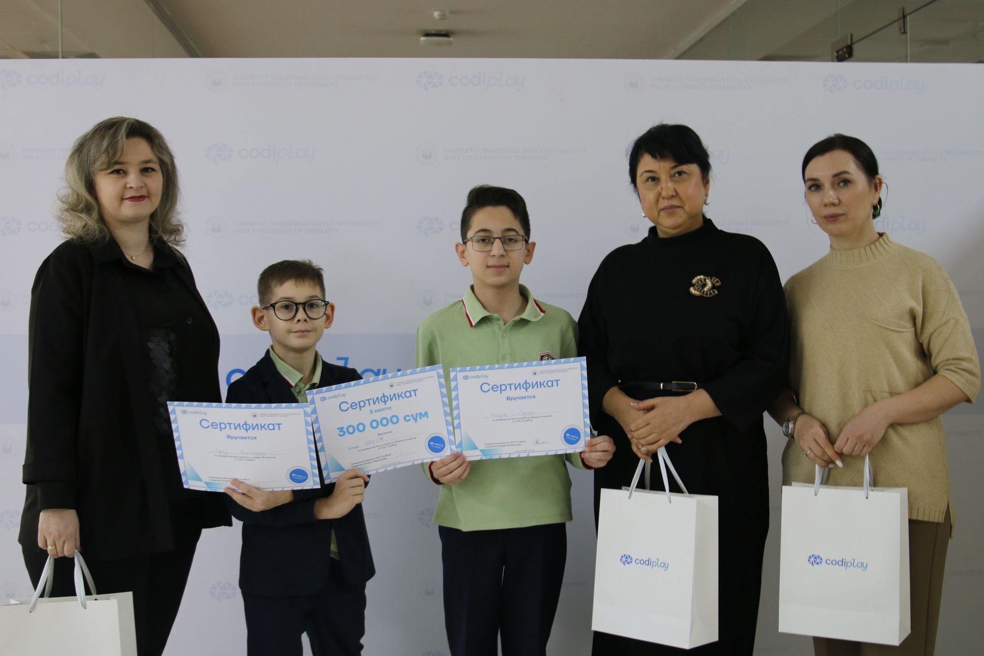 Школы Узбекистана внедряют инновации казахстанского стартапа CodiPlay