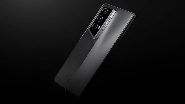 HONOR представила в Китае серию смартфонов HONOR Magic6 и новый HONOR Magic V2 RSR