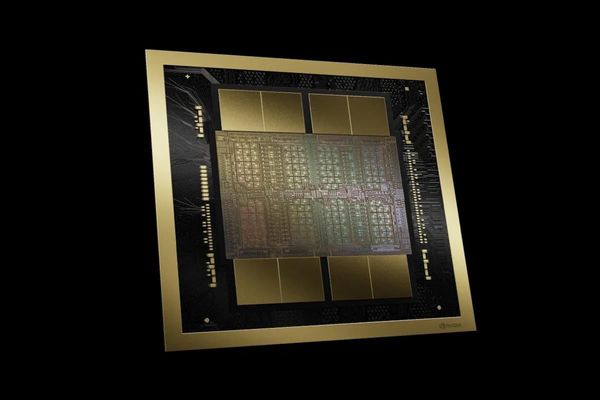 NVIDIA представила самый мощный чип в мире — Blackwell B200
