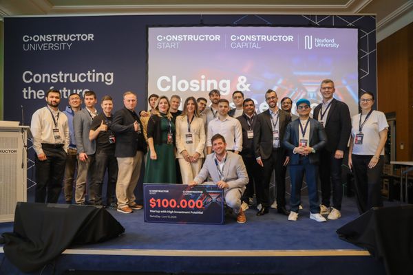 Казахстанский стартап QazTWIN получил специальный приз на международном Demo Day Constructor