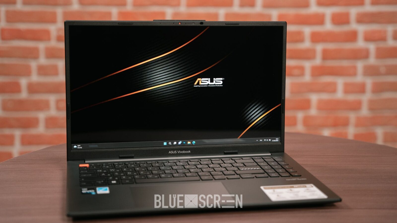  Vivobook S 15 OLED