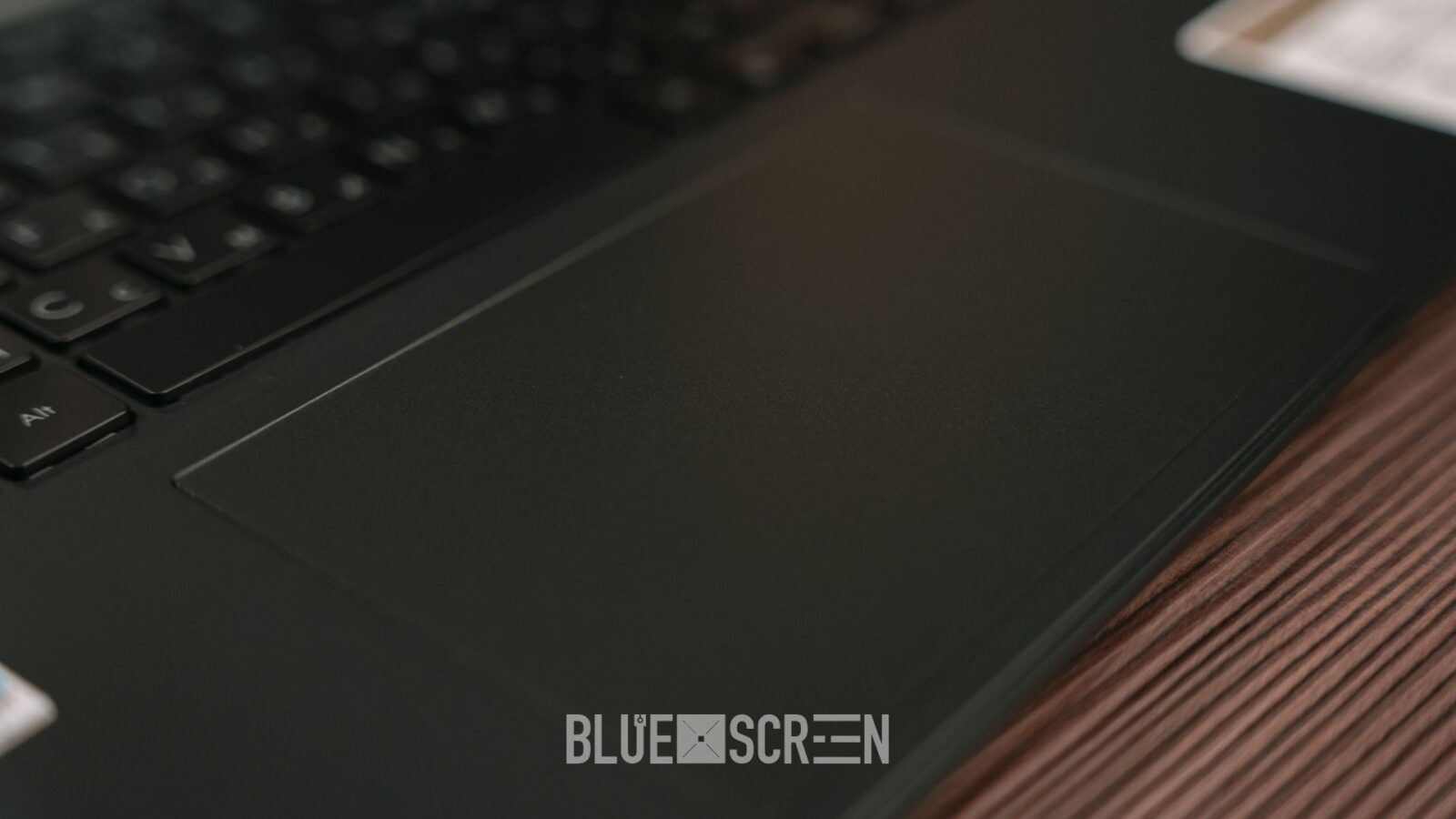  Тачпад в Vivobook S 15 OLED